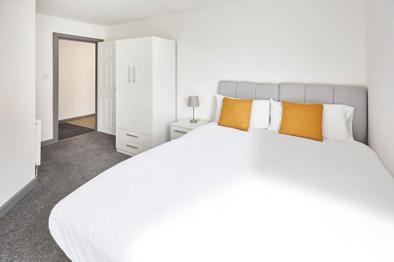 רדקאר Host & Stay - Clarendon Apartments מראה חיצוני תמונה