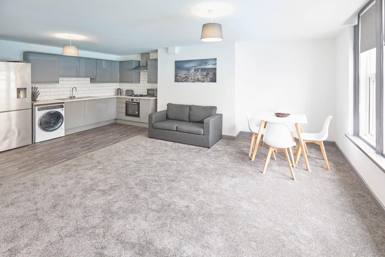 רדקאר Host & Stay - Clarendon Apartments מראה חיצוני תמונה