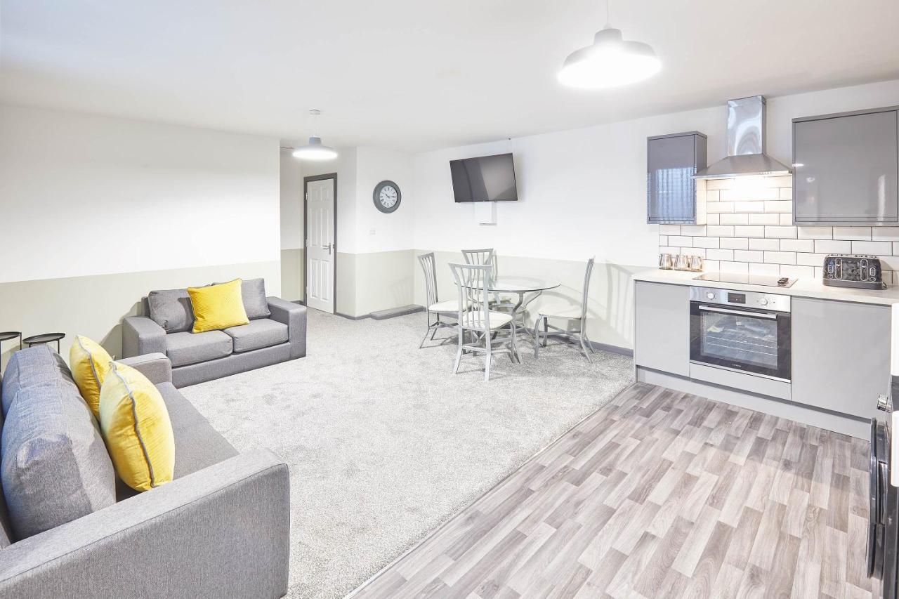רדקאר Host & Stay - Clarendon Apartments מראה חיצוני תמונה